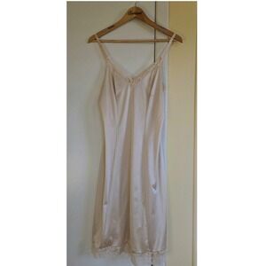 Vintage Sears Nude/Champagne Lingerie Bow Lace Trim Chemisev Slip Dress